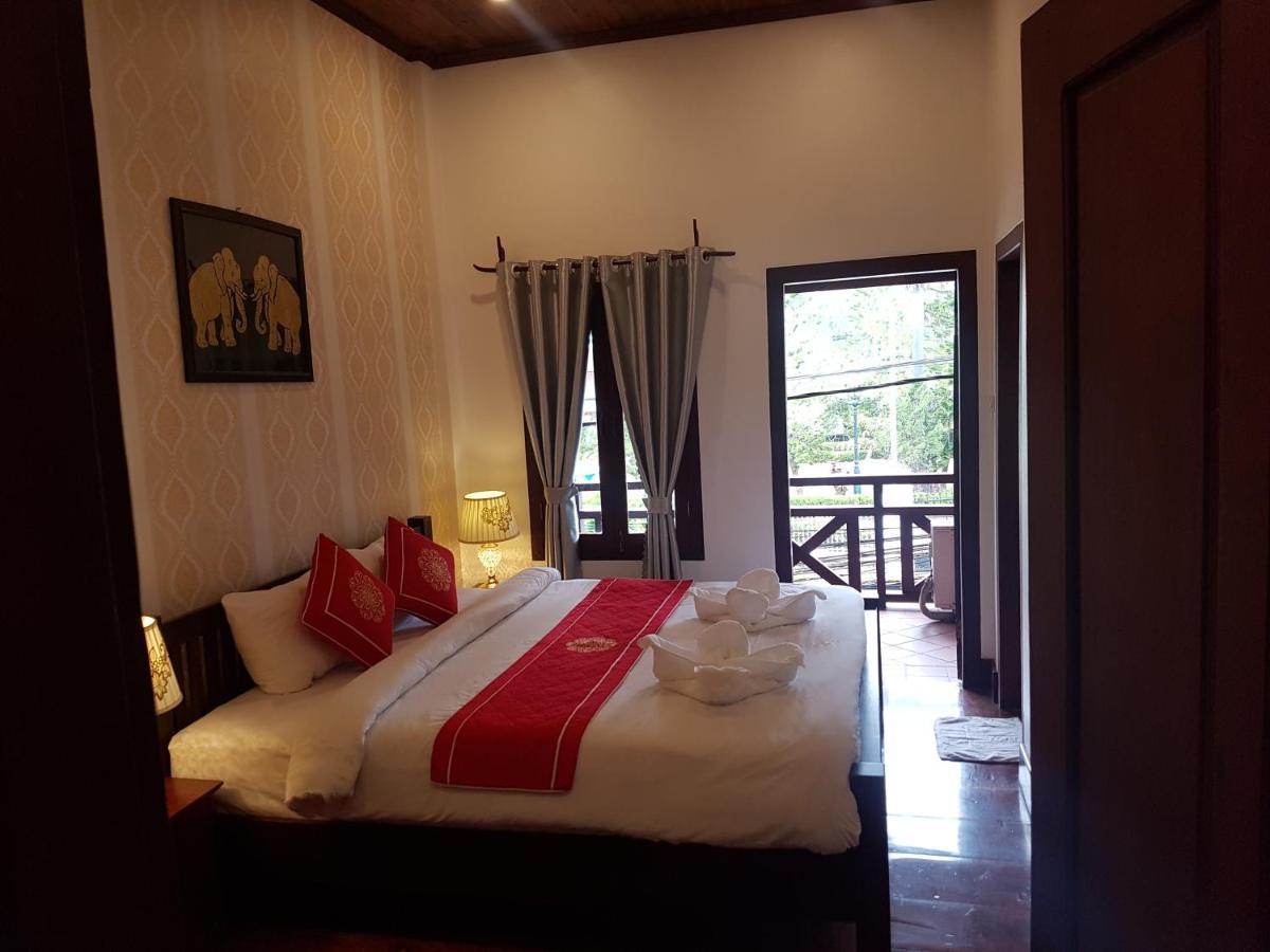 Luang Prabang Pangkham Hotel Exteriör bild