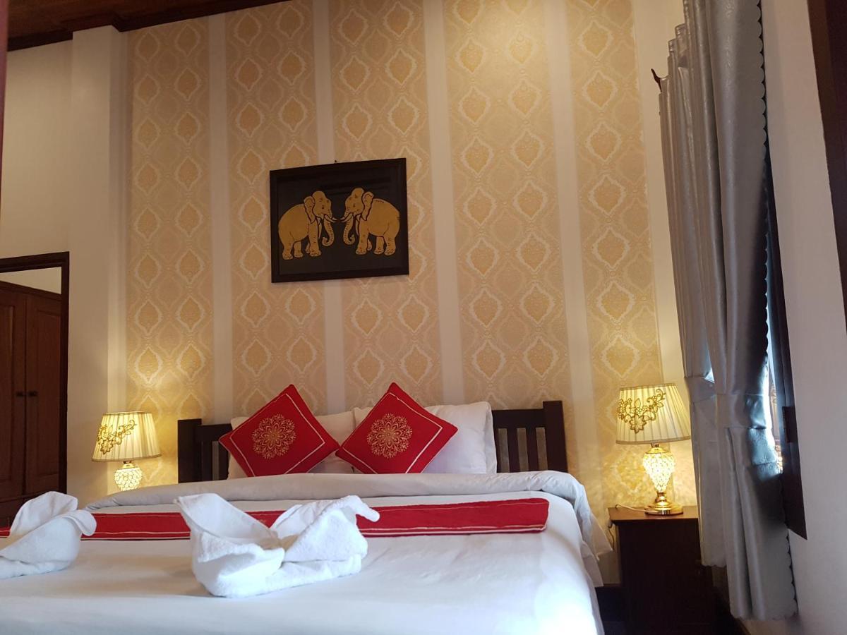 Luang Prabang Pangkham Hotel Exteriör bild