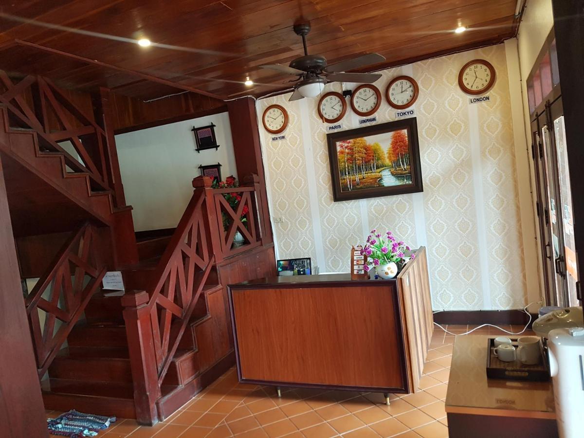 Luang Prabang Pangkham Hotel Exteriör bild